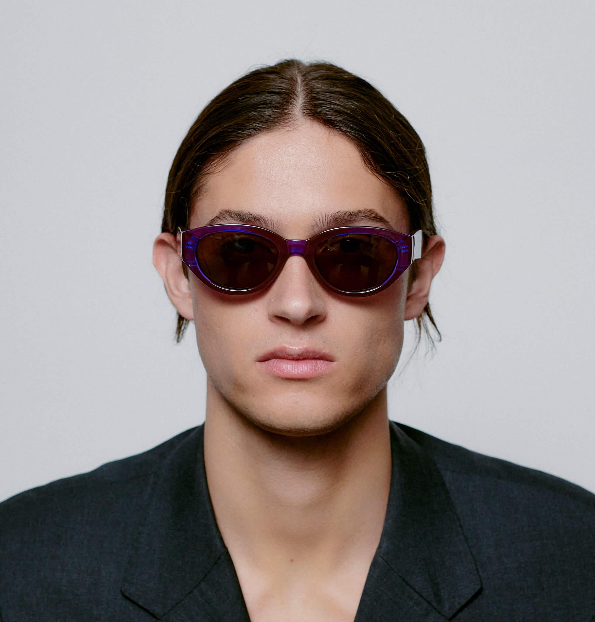 A. KJÆRBEDE Sonnenbrille Winnie - Purple Transparent - noord®