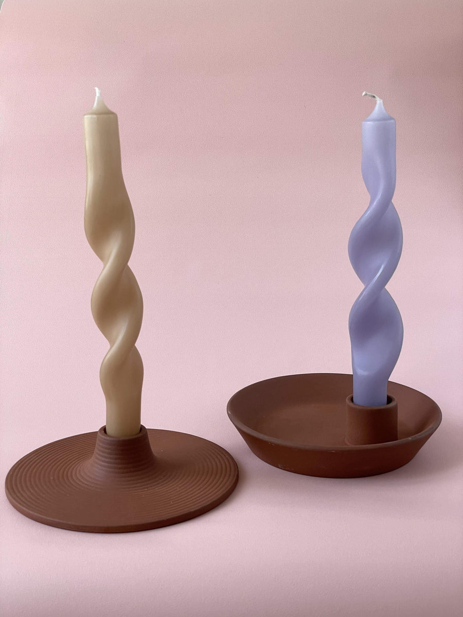 Broste Copenhagen gedrehte Kerze Twist "walnut" 23cm - 2er Set - noord®