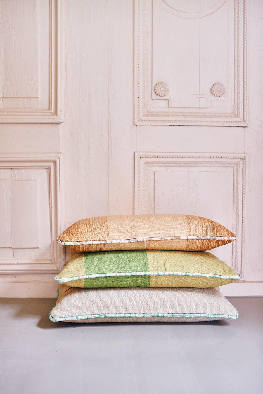 HKliving handgewebtes Kissen aus Wolle braun inkl. Füllung - 38x74cm - noord®